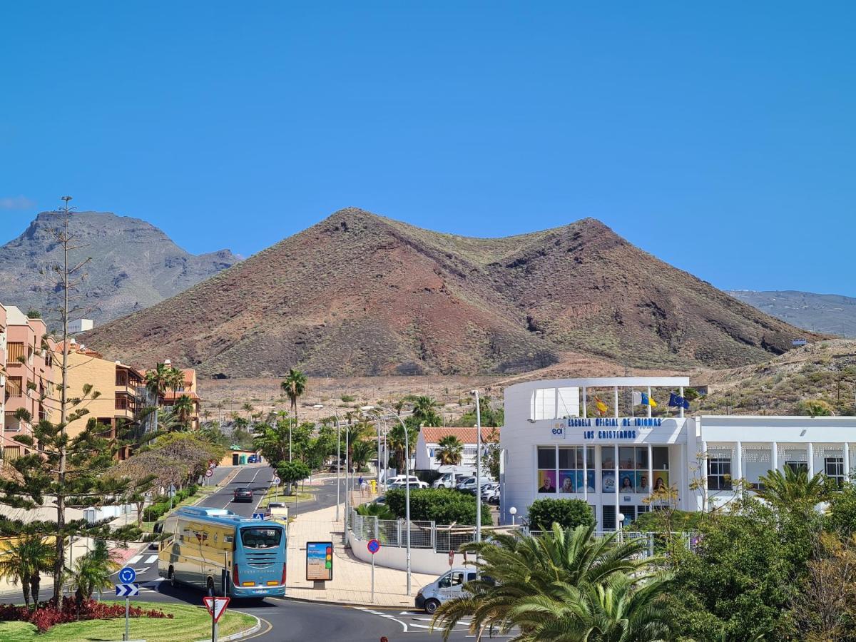 AtlanticExperienceApartments Summerland Beach-Pool,Los Cristianos WIfi&Seaview - Chambres d'hôtes Los Cristianos