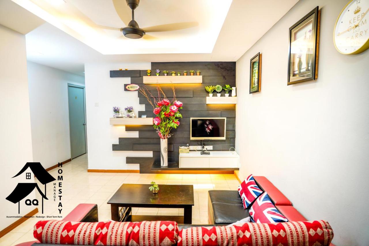 B&B Seremban - QQSweetHomeLovelyBktChedang10bedroom Homestay (15-17pax) - Bed and Breakfast Seremban