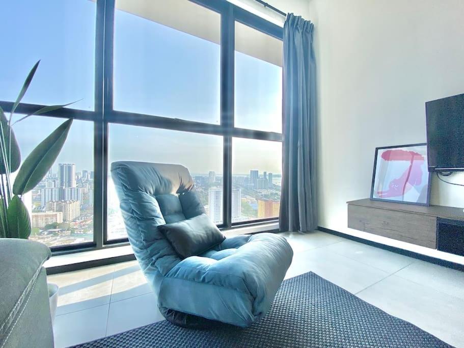 Urban Suites #High floor view #Infinity Pool #Georgetown #4pax #2BR 2bath #2 Queen #Quality well maintained #Private host - B&B