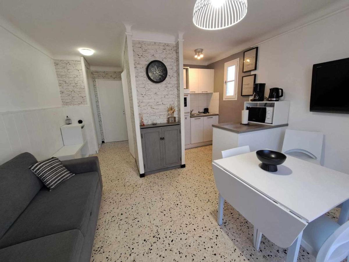 Appartement RDC 2 pièces proche plage avec terrasses et parking - FR-1-326-575 - B&B