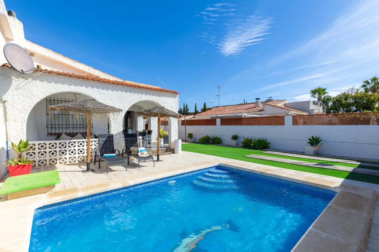 B&B Torrevieja - Fidalsa Relax Pool & BBQ - Bed and Breakfast Torrevieja