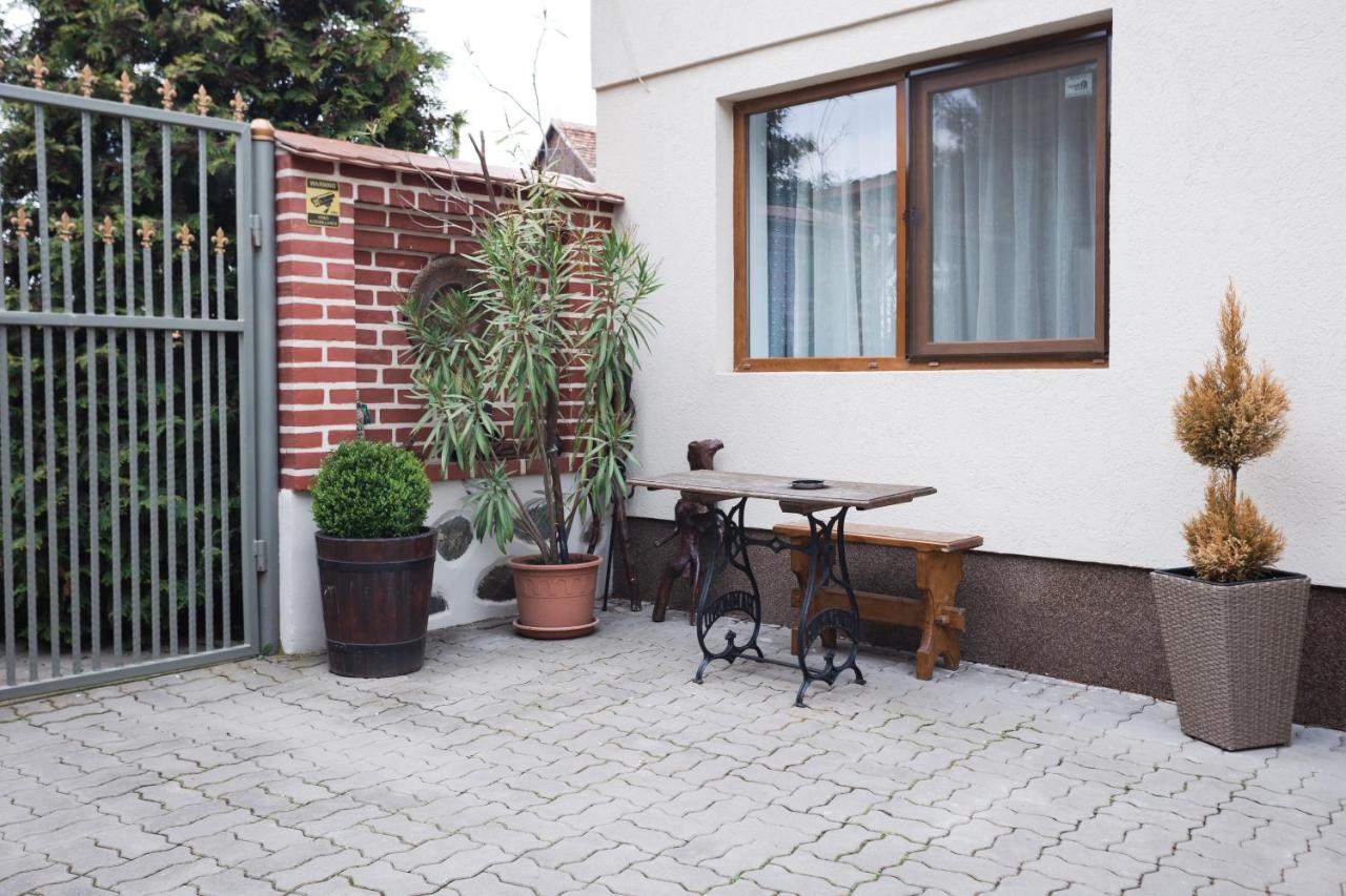 Christian Haus Sibiu - B&B