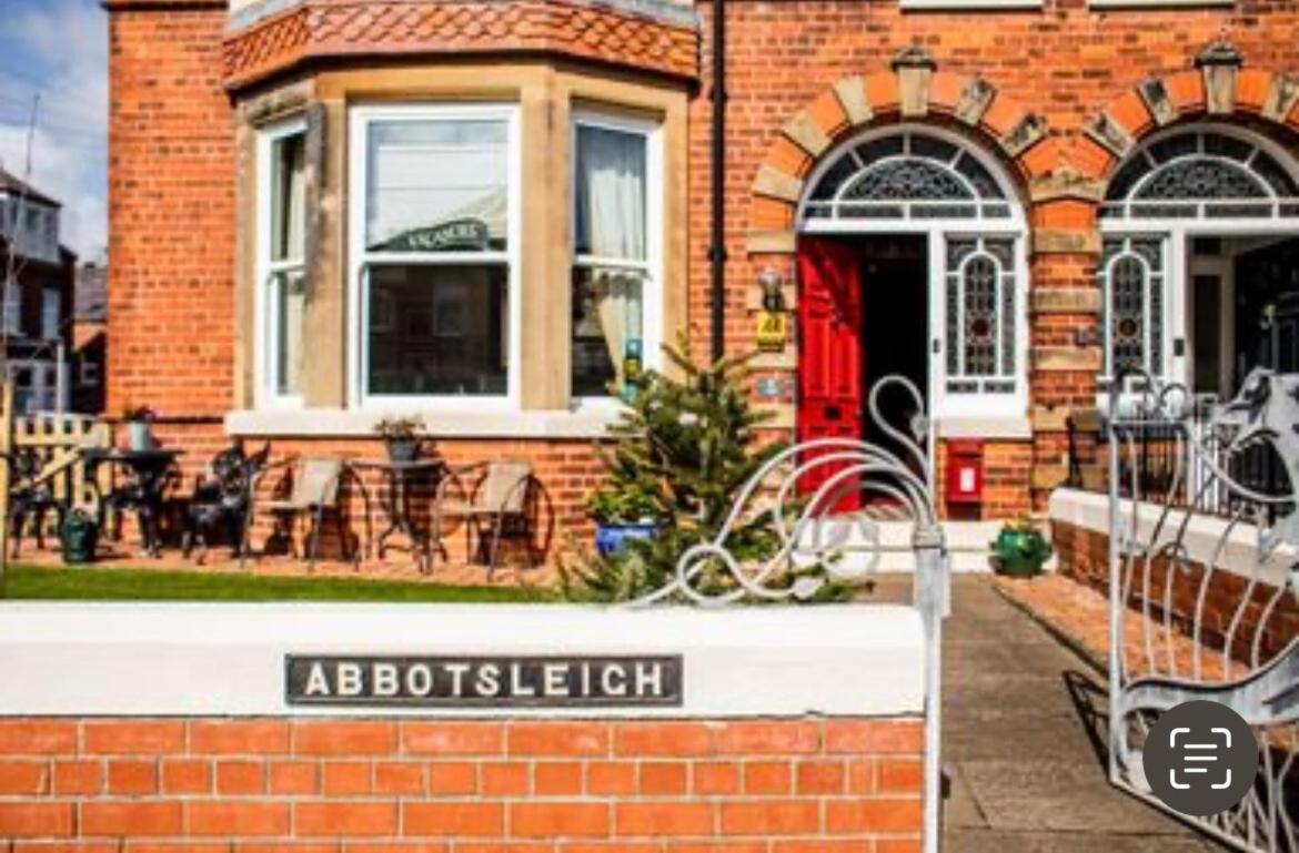 Abbotsleigh of Whitby - B&B