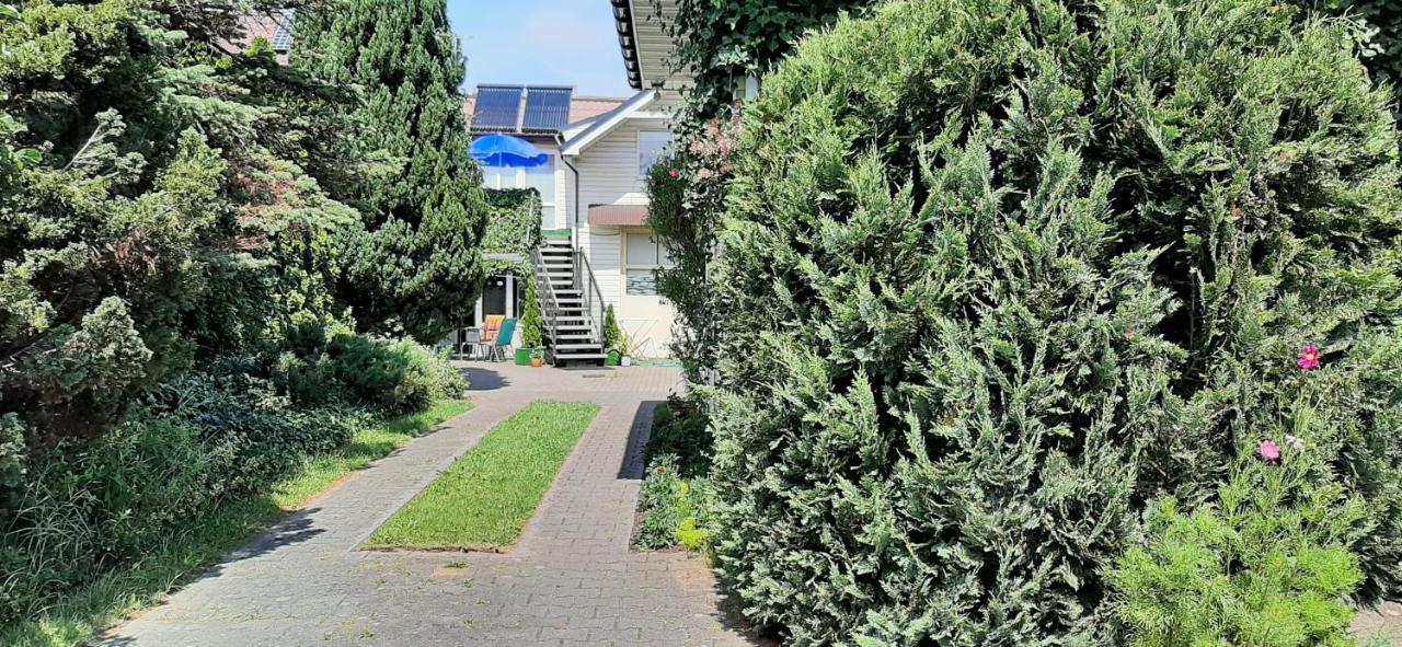 Noclegi u Gosi Mosty koło Gdyni - Ferienwohnung