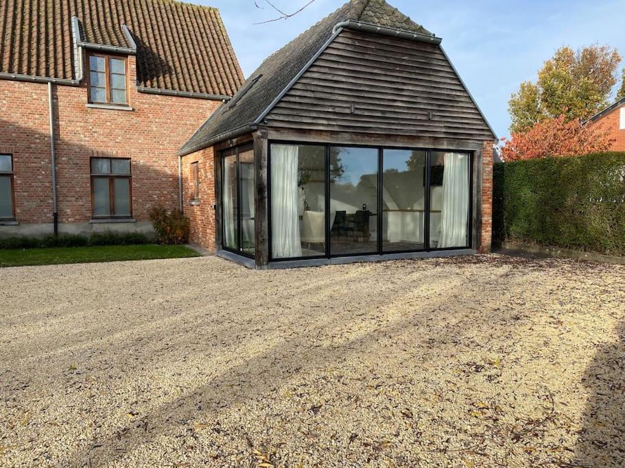 The Conservatory cosy & romantic little house - central between Gent Antwerpen Brussel & Brugge - Bed and Breakfast