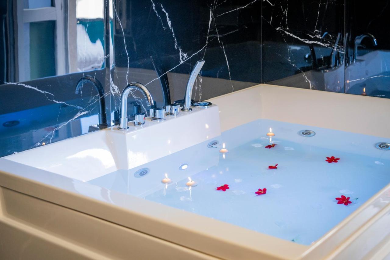 Exclusive with Jacuzzi between Portofino and 5 Terre - Ferienwohnung