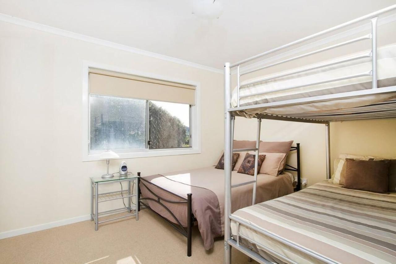 Ships Ahoy - B&B Kiama