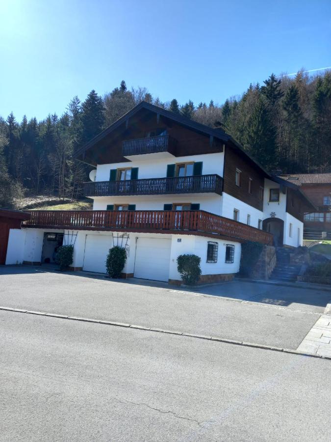 Ferienwohnung Hasselberger - Ferienwohnung Siegsdorf