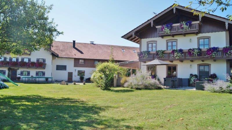 Mühlberger Hof - Bed and Breakfast