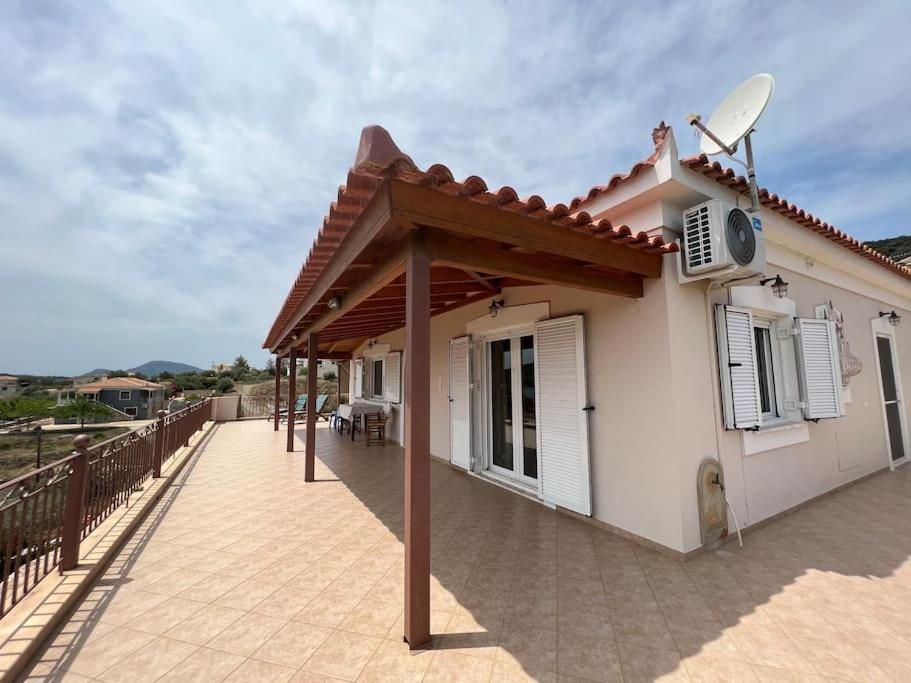 Ermioni Sea View Villa - B&B