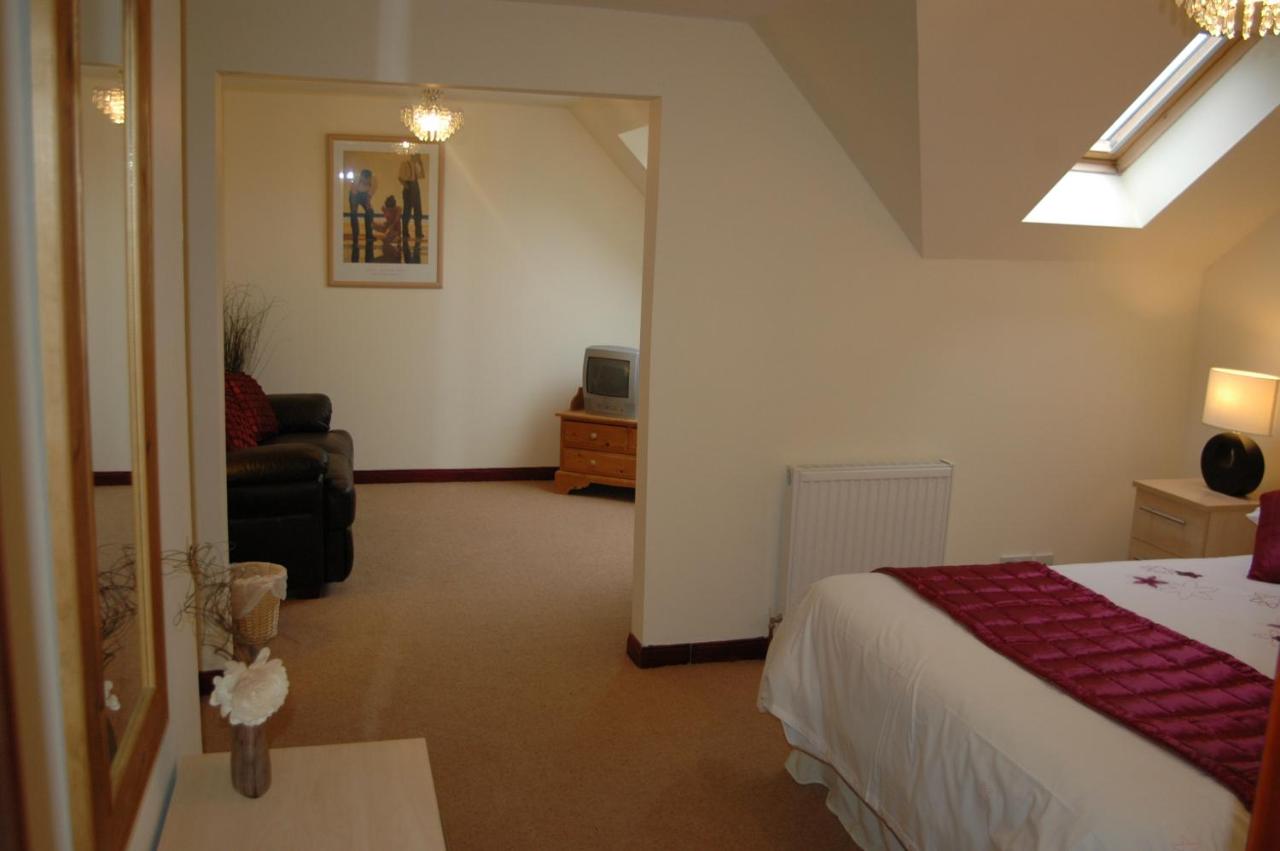 Large Double Room