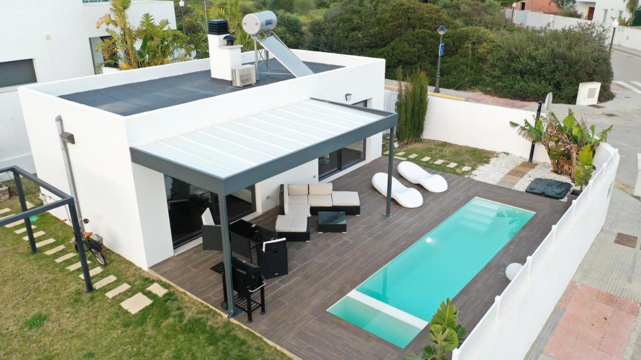 VILLA ANYWAY CONIL Un lujo frente al mar - B&B