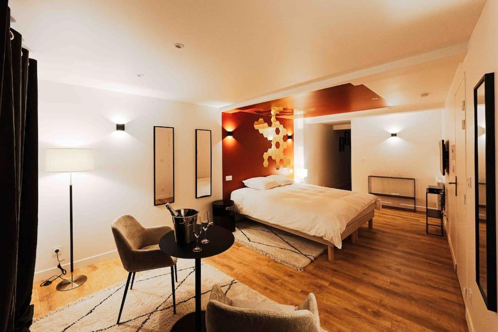 Love Room L'Écrin des Sens - B&B