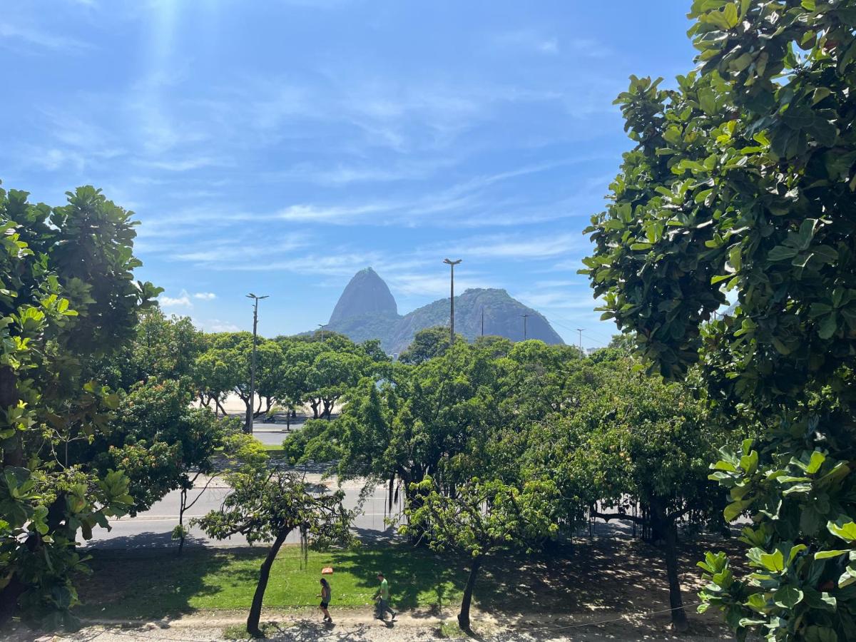 B&B Rio de Janeiro - Flat Praia de Botafogo vista Pão de Açúcar - Bed and Breakfast Rio de Janeiro