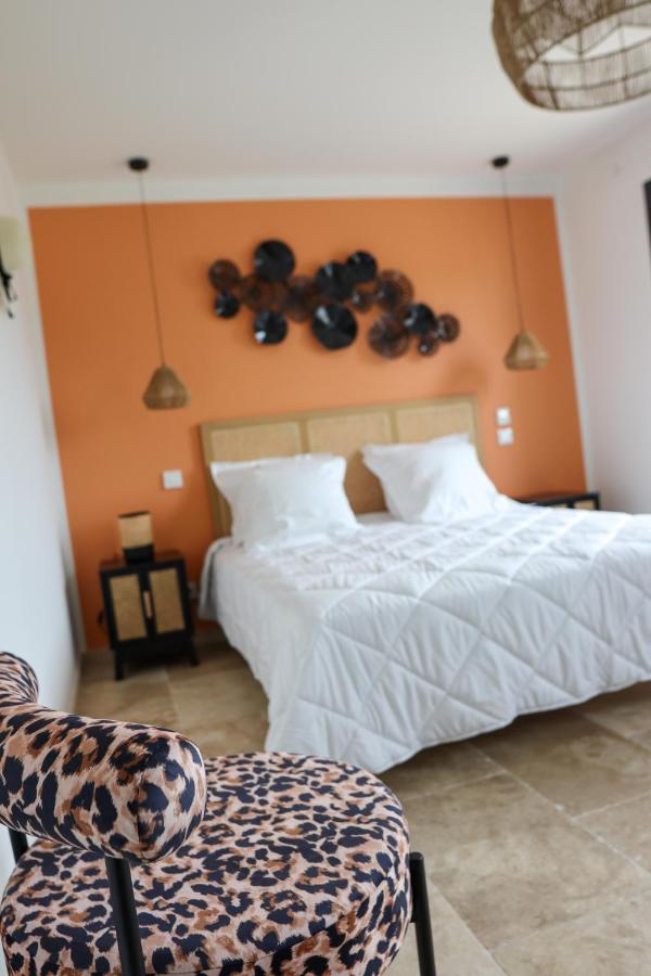Appartement met Uitzicht op het Zwembad 