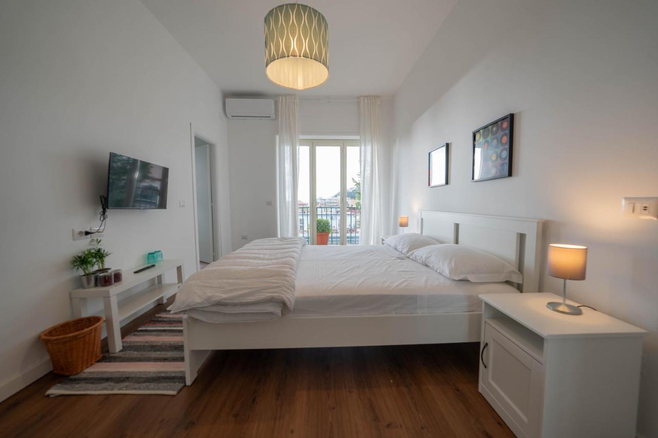 Camera Familiare con Bagno Privato
