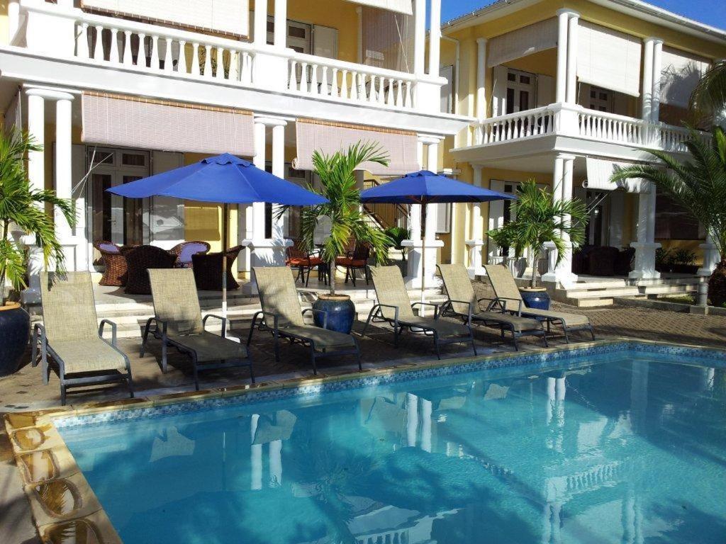 Résidence Syrina 1 - Bed and Breakfast