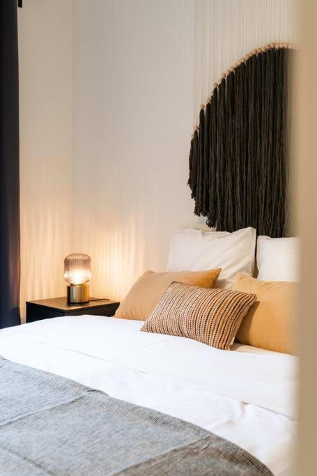 Beautiful 1BR apartment in Antwerp - B&B