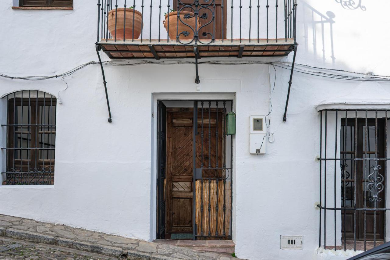 Casa Rural Los Sentidos Jimena - Chambres d’hôtes