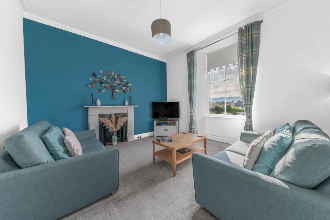 One-Bedroom Apartment (First Floor)