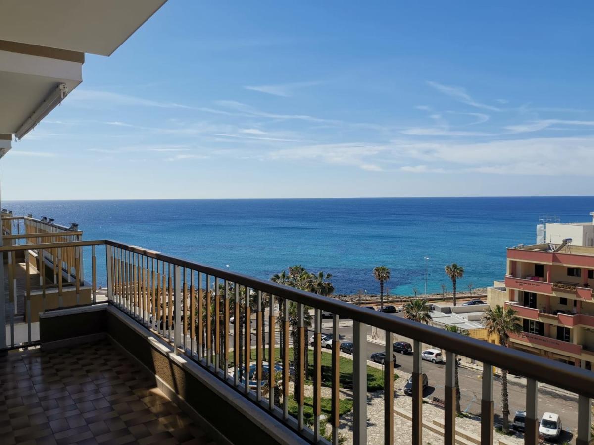 Appartamento Lavinia vista mare - B&B