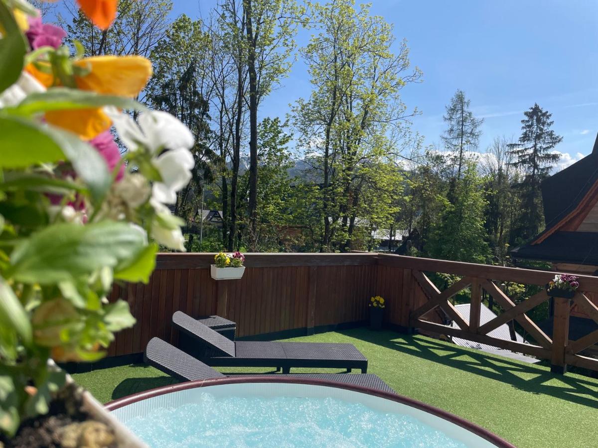 Domek Góralski W Ogrodzie z jacuzzi, basenem i sauną