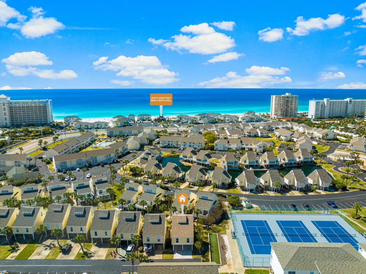 Three-Bedroom Apartment 43