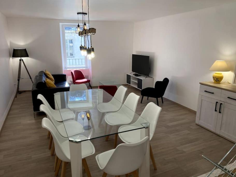 Maison de ville des Bernardines - Orgelet - B&B