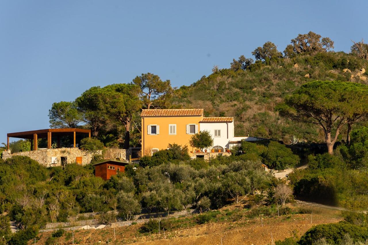 Charming B&B Arcipelago - Bed and Breakfast