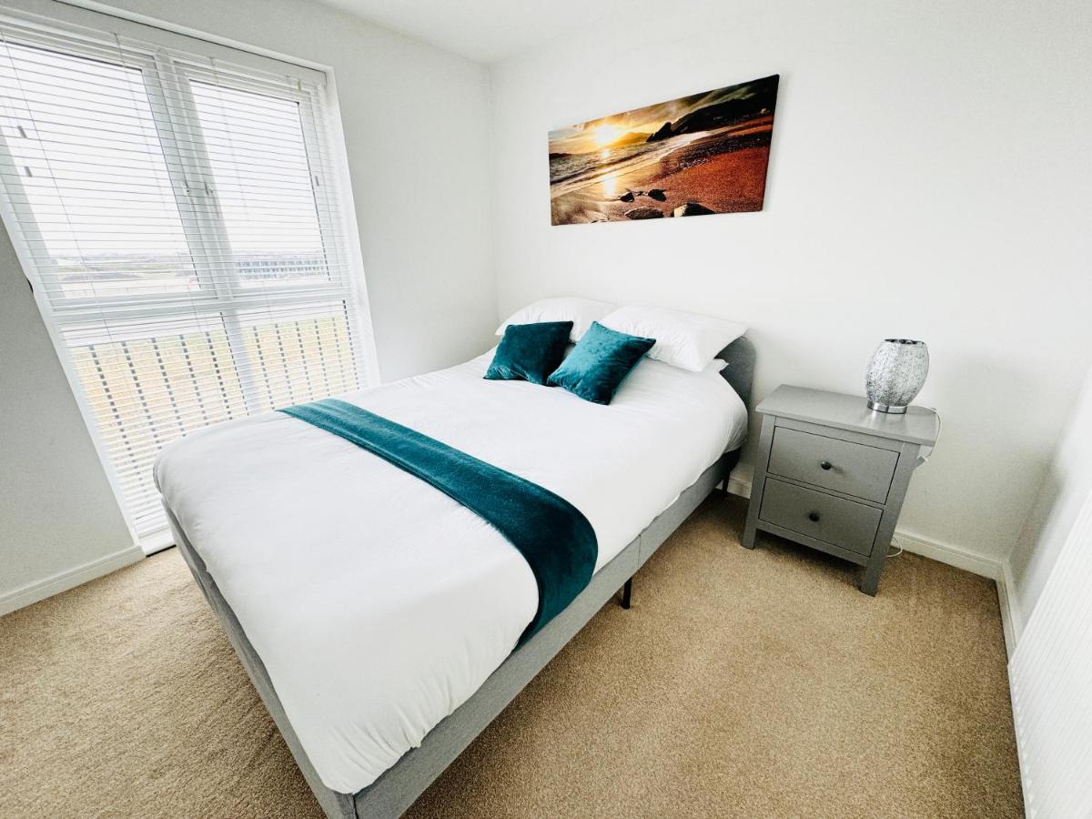B&B Bristol - Modern 2-Bedroom Apartment - Bed and Breakfast Bristol