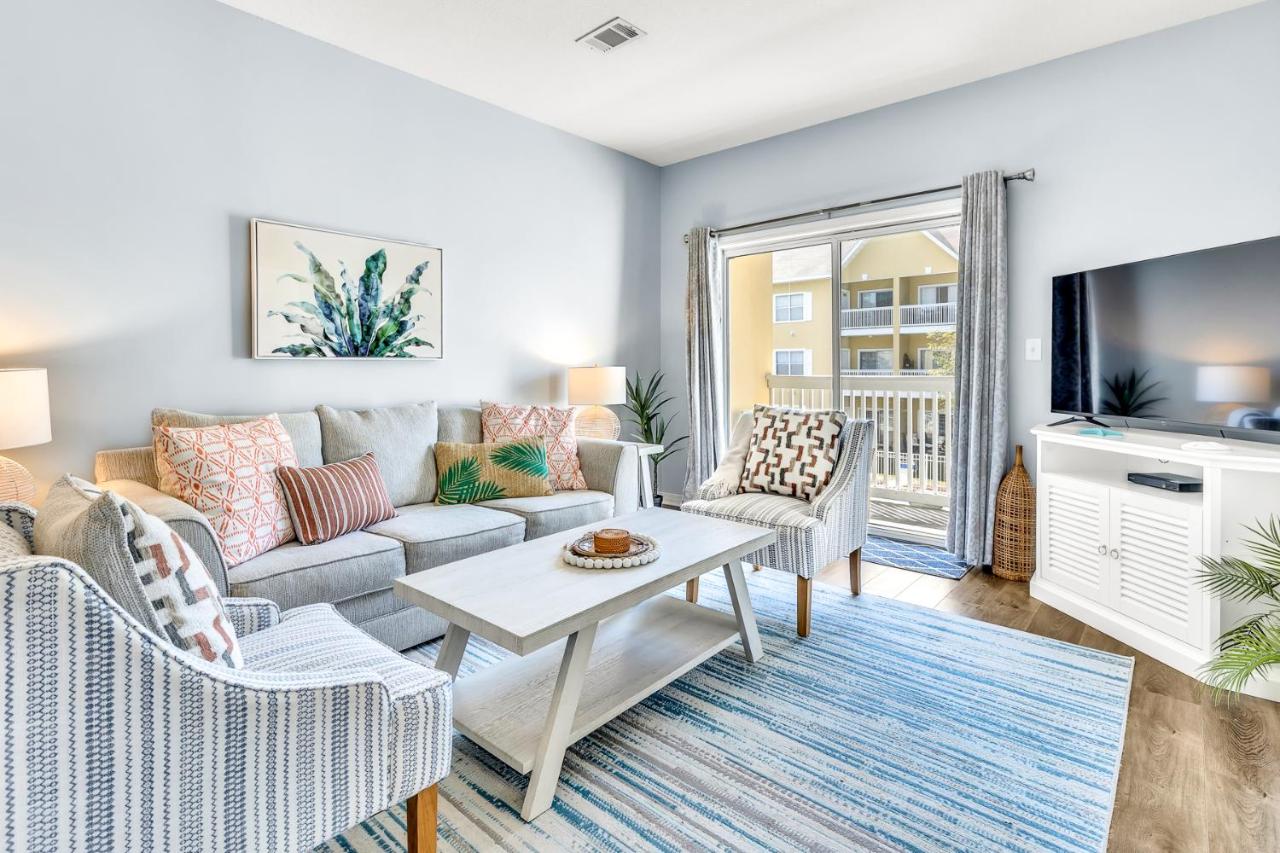 Coastside 2 BR with 2BA Sleeps 6 Bikes and Pool View - B&B