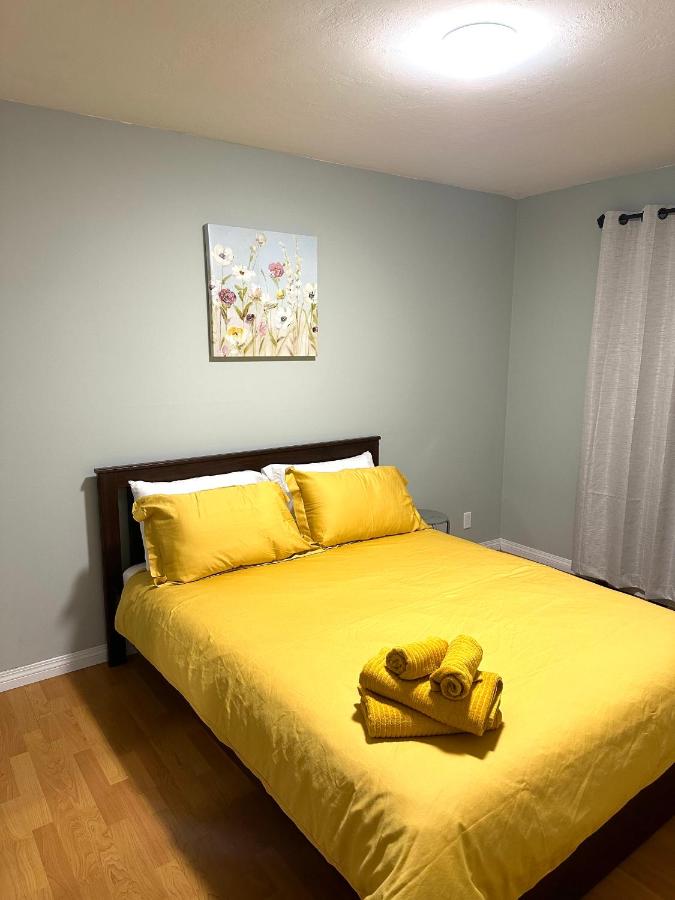 Spacious Downtown 3BR Home, 4bds - B&B