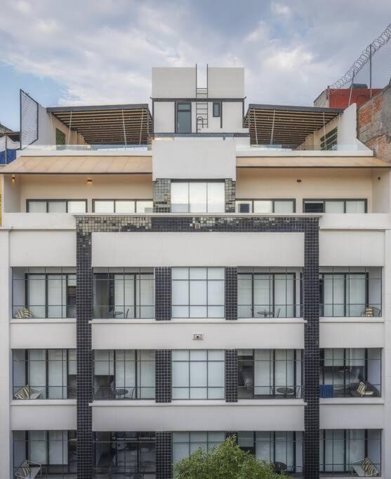 P401 Zocalo & Cathedral 2bdrm 2bath AC - B&B