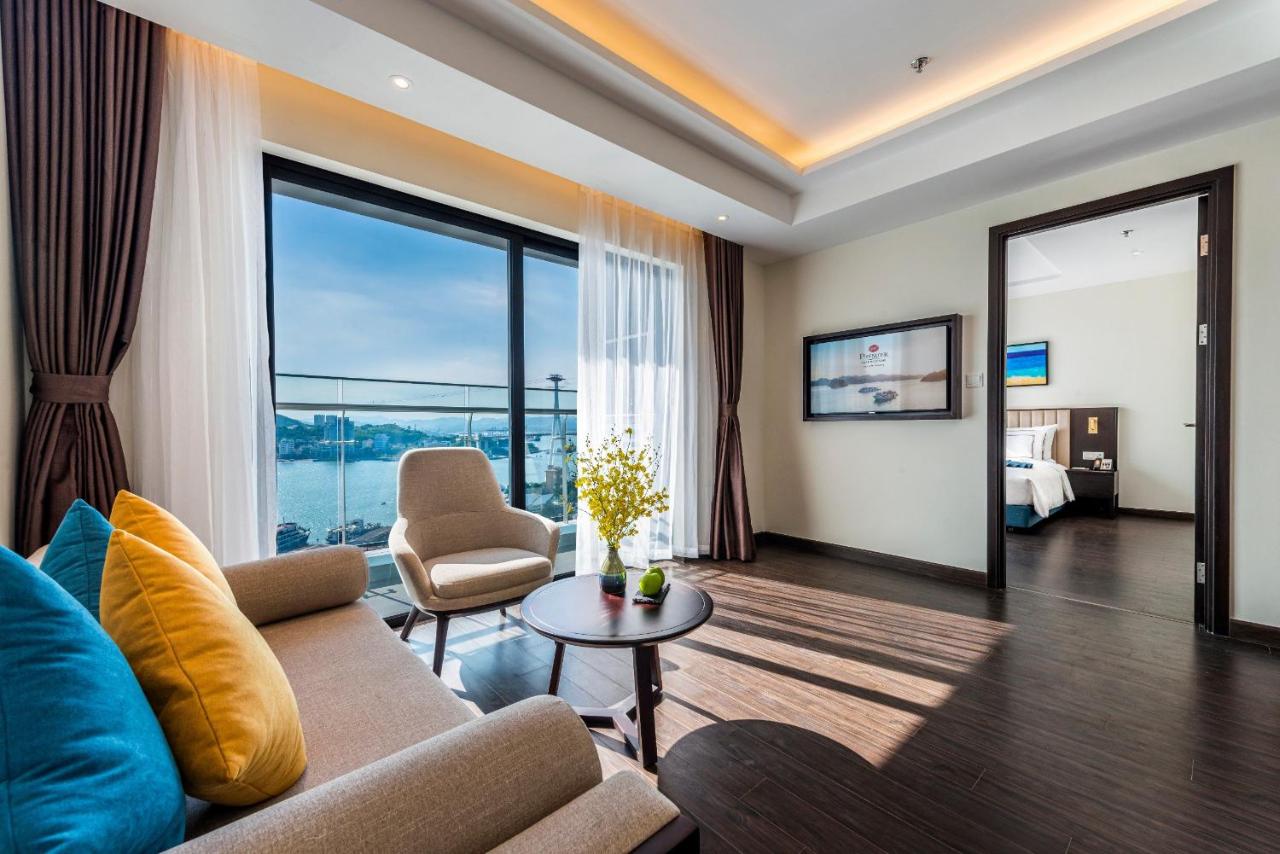 Căn hộ View Biển S2 Sapphire Hạ Long Giá Tốt - B&B
