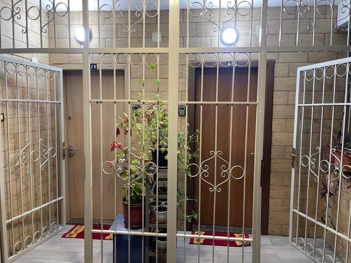 Warm apartment in the center of Tirana city - B&B Tirana