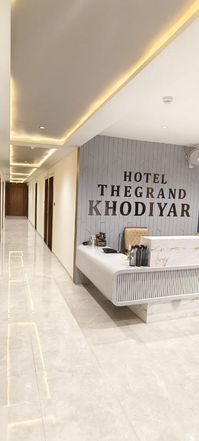 B&B Visnagar - Hotel The Grand Khodiyar - Bed and Breakfast Visnagar