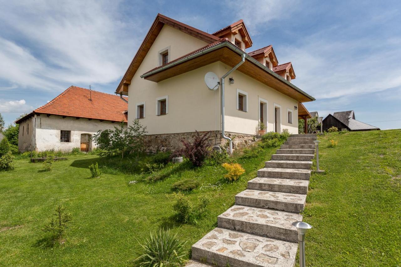 B&B Bešeňová - Villa Lypche - Bed and Breakfast Bešeňová