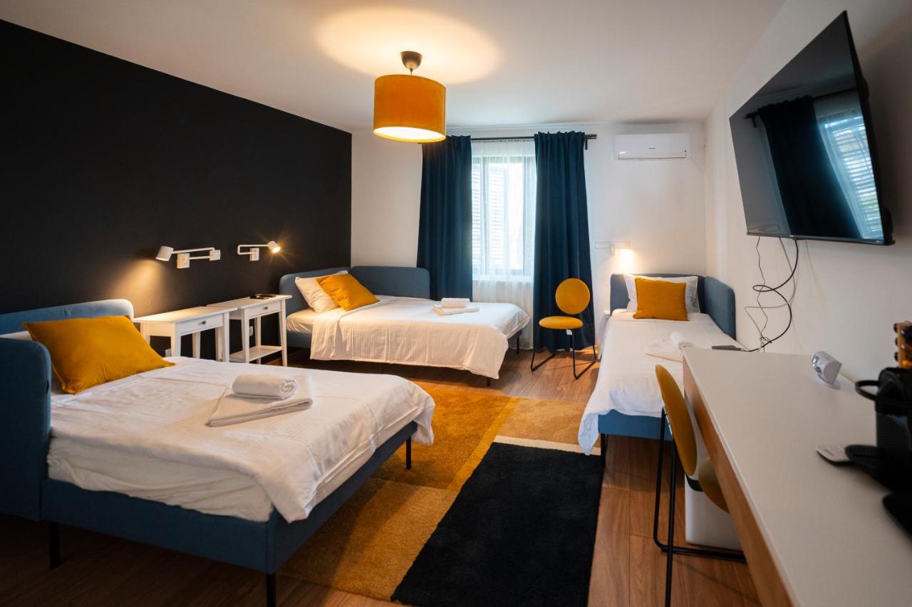 Triple Room with View