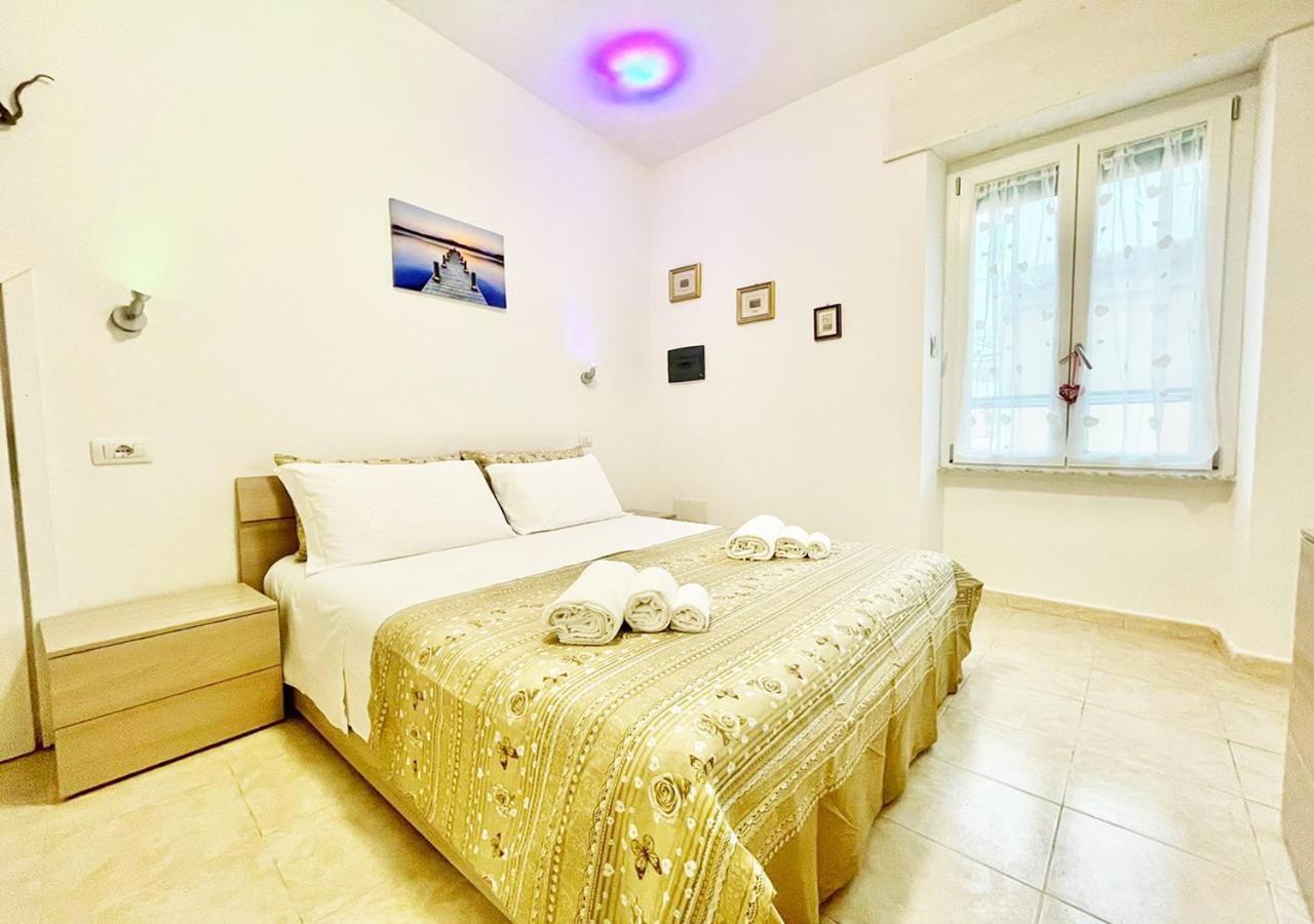 PGS Immobiliare srls Residenza Marino Bilocale in centro storico La Maddalena - B&B