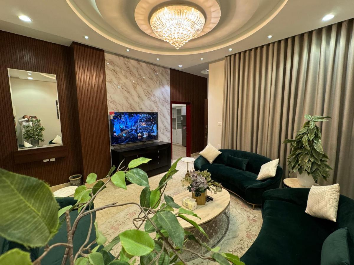 شقة فاخرة غرفتين وصالة النرجس ١٧ - B&B Riyad