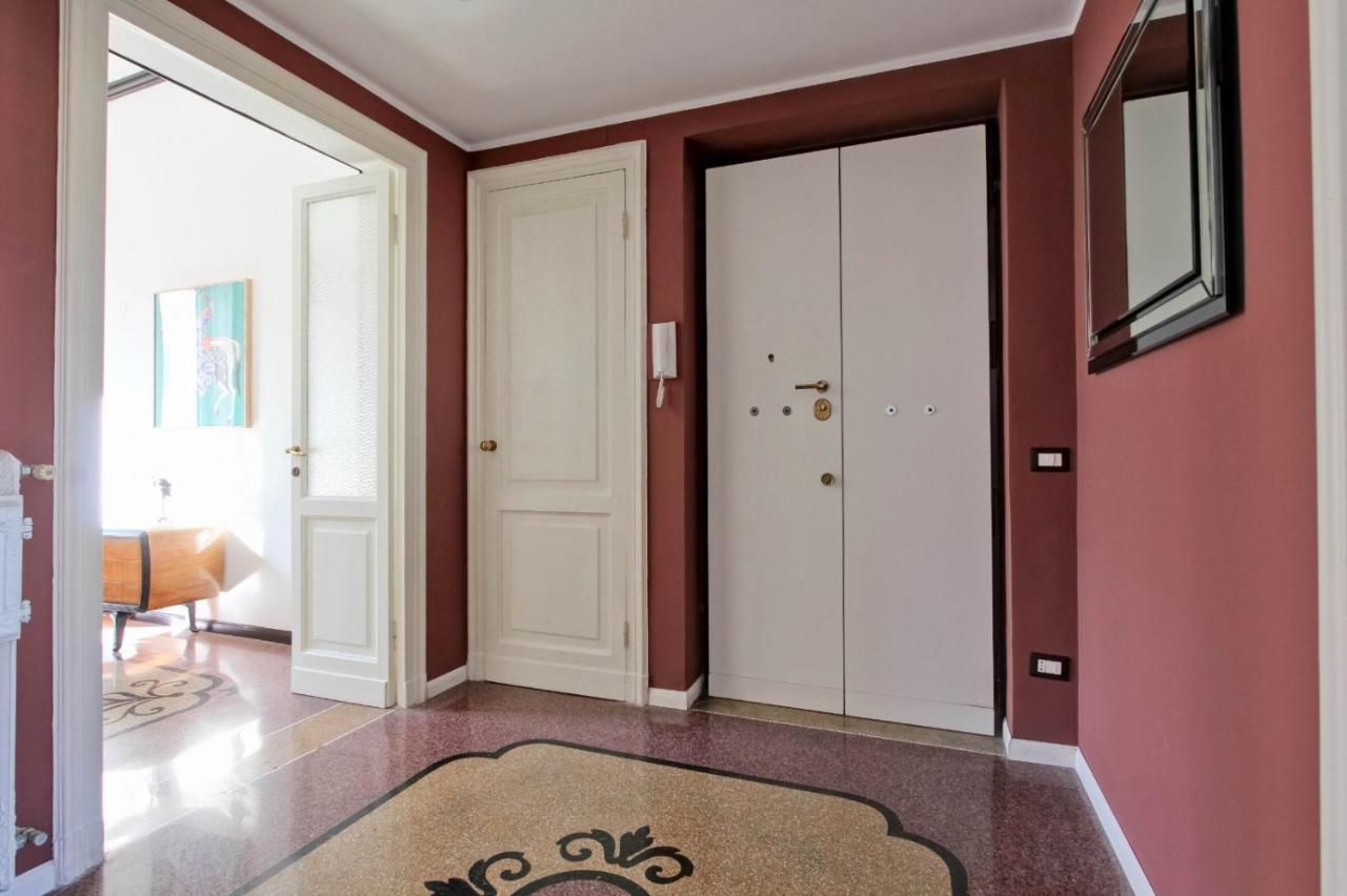 Tibullo ,Classico ed Elegante Appartamento - B&B Roma