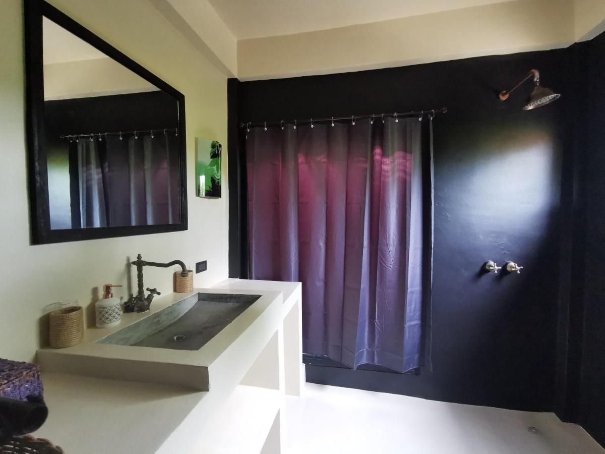 King Room with Garden View