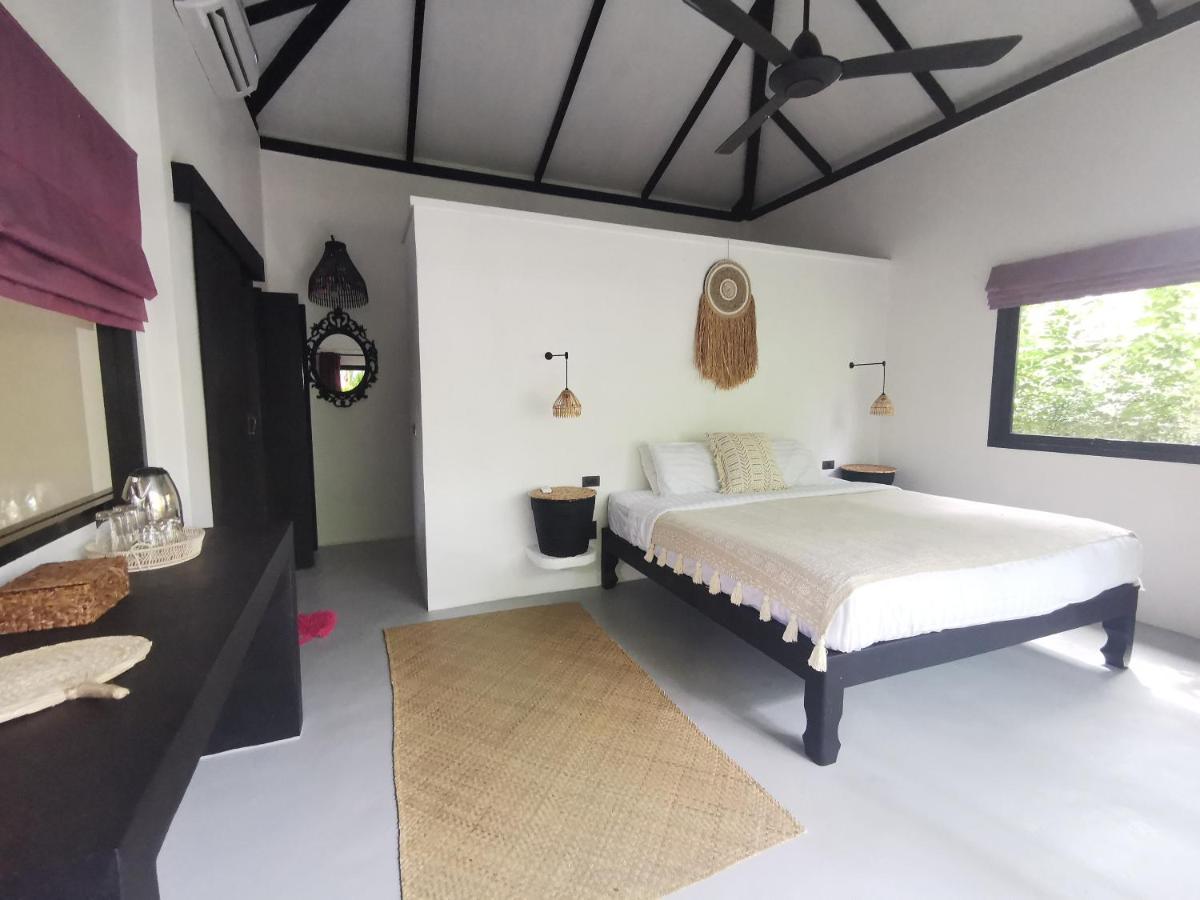 Deluxe Bungalow