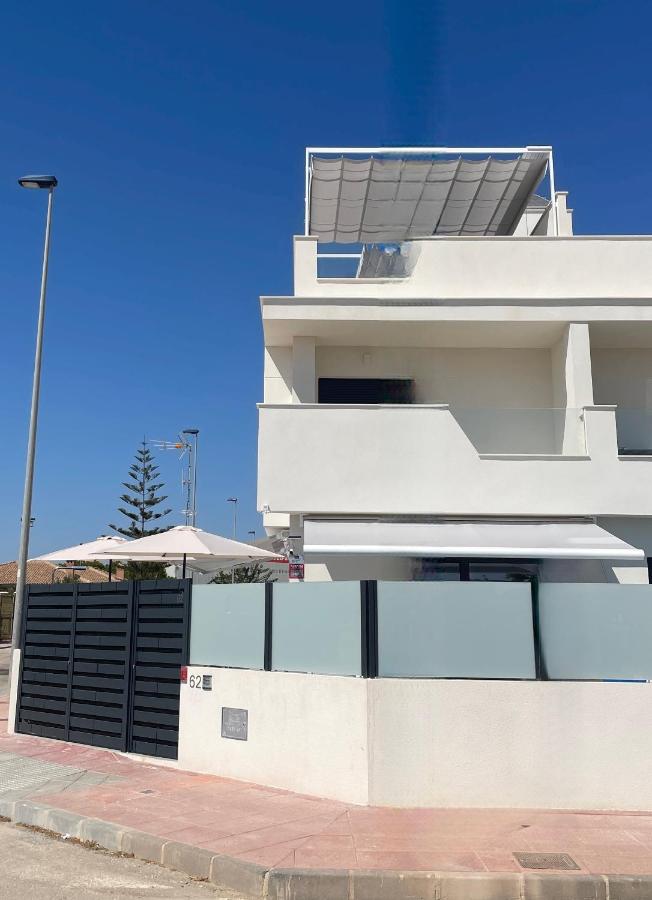 Casa Blu Blu - Your Holidayhome with pool near the Beach! - B&B Santiago de la Ribera