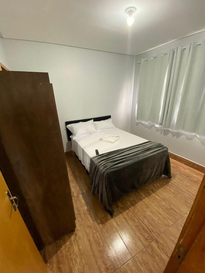 Apartamento con baño compartido