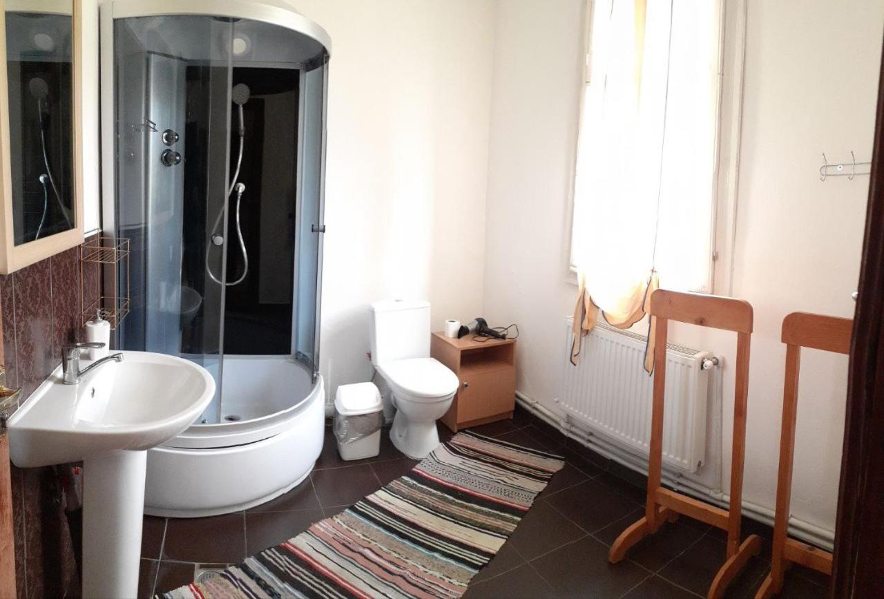 Camera Familiare con Bagno