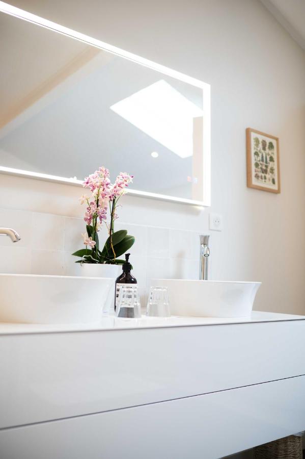 Suite with Garden View