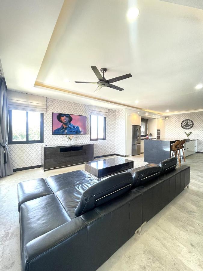 Seyah Apartments Chalong - 3 Bedroom Luxury Apartments - Ferienwohnung Ban Bon Suan