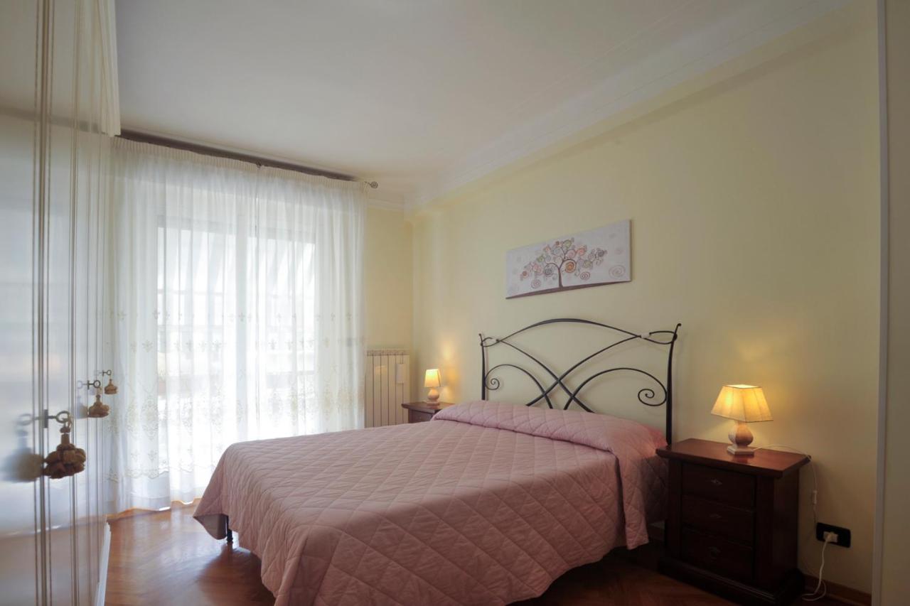 Casa Carina Centro Città con garage privato - B&B