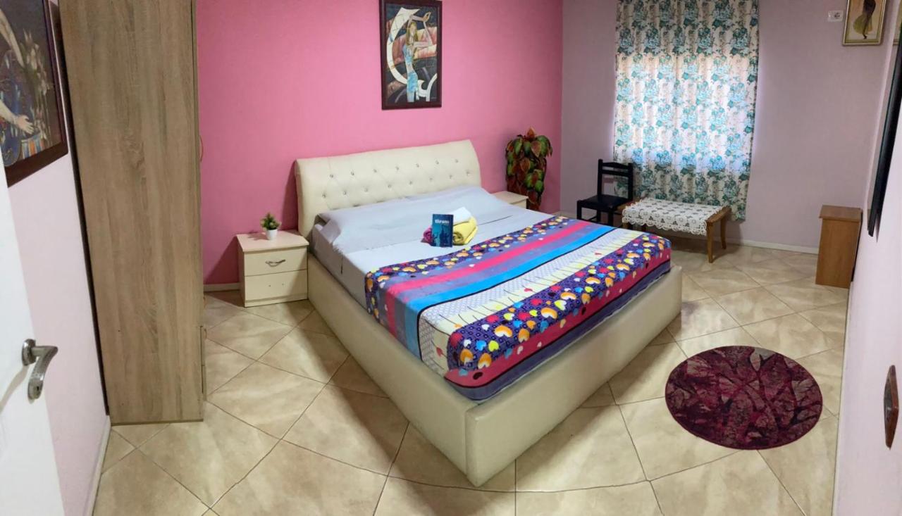 Doppelzimmer mit Gemeinschaftsbad